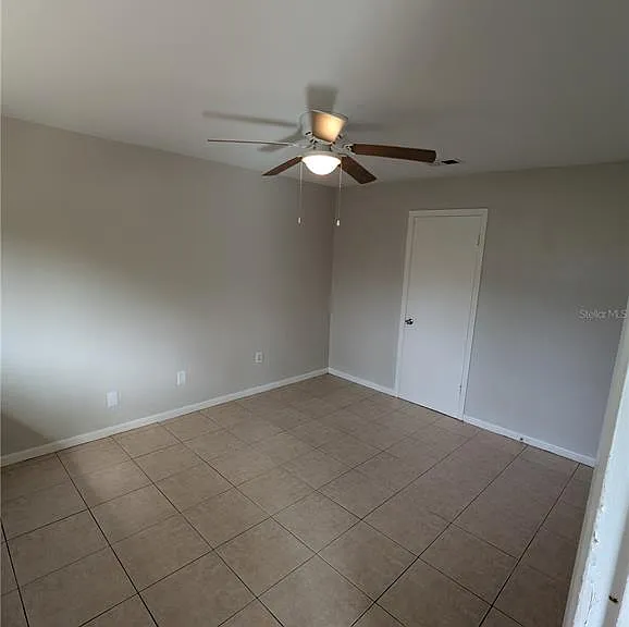 805 NW 40th Ave — Photo 7