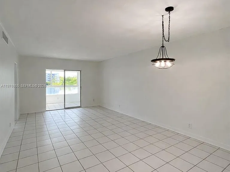 19255 NE 2nd Ave #2224 — Photo 5