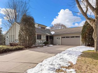 1833 S Kasper Dr, Appleton, WI 54914