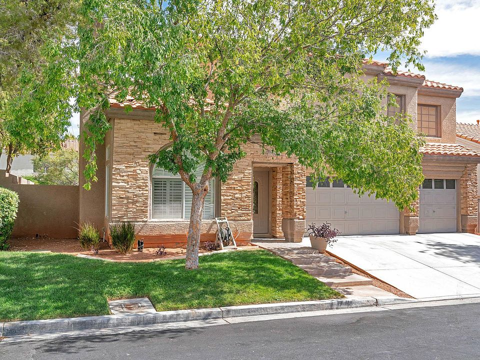 1st image of 8816 Valley Creek Dr