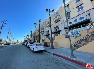 360 S Westlake Ave #26-235, Los Angeles, CA 90057
