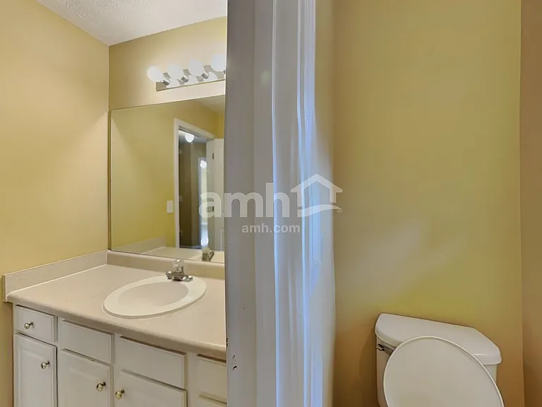 2041 Vintage Oaks Dr — Photo 19