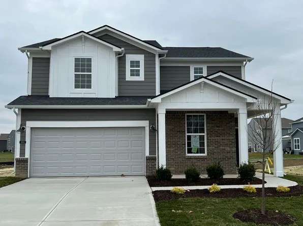 4894 Oak Hill Dr, Lebanon, IN 46052