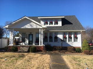 612 S Morgan St, Morganfield, KY 42437