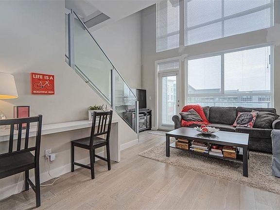 4th image of 3090 Gladwin Rd #301