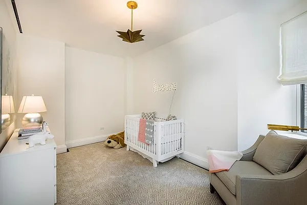 Sold by Douglas Elliman | media 36