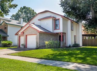 4802 Woodford St, Baytown, TX 77521