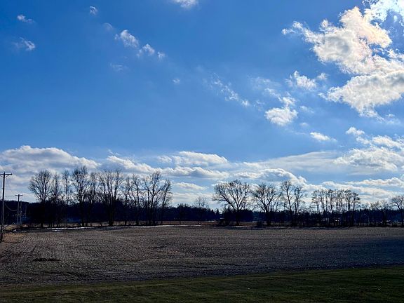 2nd image of 39A Carls Rd