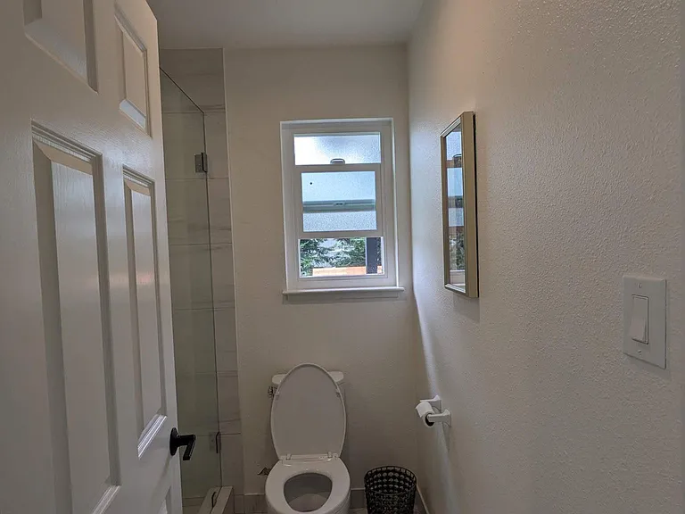 416 Valdez Ave — Photo 5