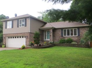 505 E 8th Ave, Coal Valley, IL