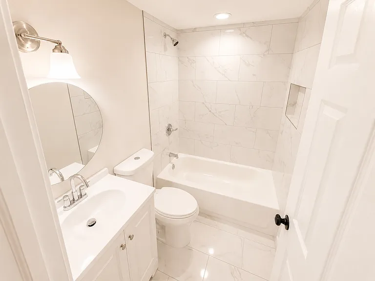 432 Bonsal St — Photo 15