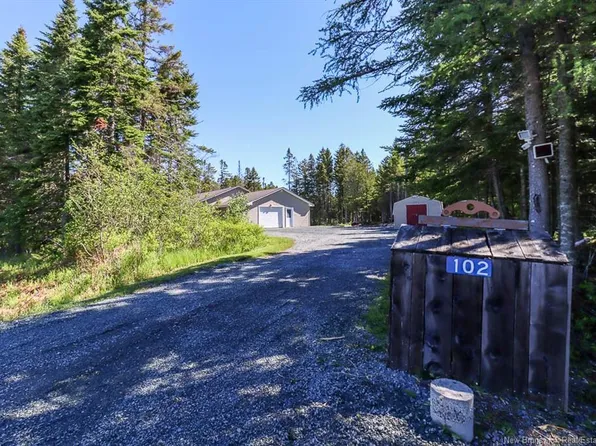 102 Wetmore Creek Rd, Musquash, NB E5J 2L4