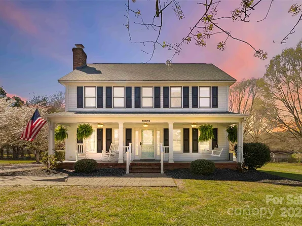 10619 Arlington Church Rd, Mint Hill, NC 28227