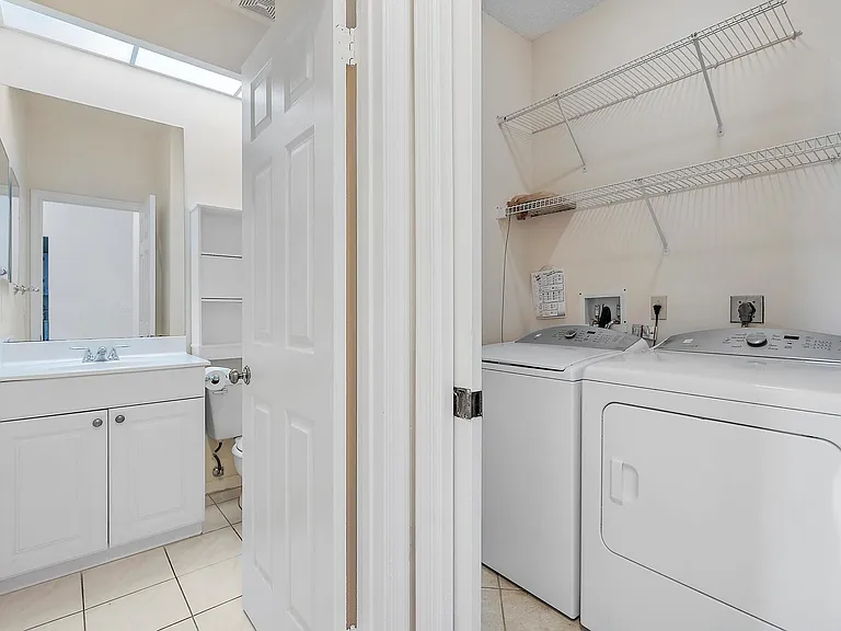 216 Cypress Point Dr — Photo 21