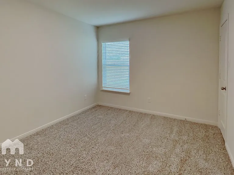 526 A D Crain St — Photo 16