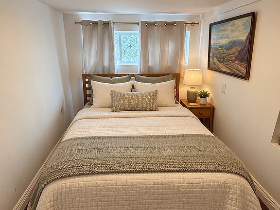 2nd image of 2719 Alta St #A