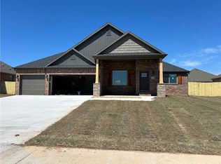 2246 Crane Ave, Pea Ridge, AR 72751