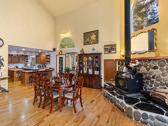 5th image of 1720 Ashford Rd