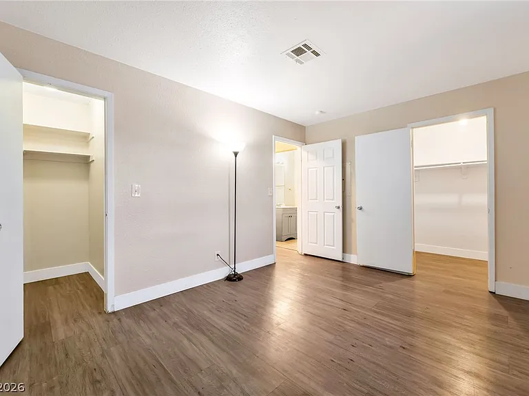 4300 N Lamont St #200 — Photo 17