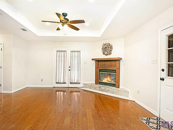 4th image of 42073 Janile St