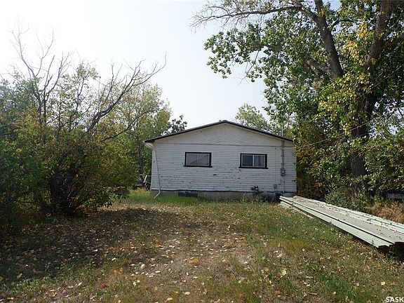 4th image of 413 2nd Ave E