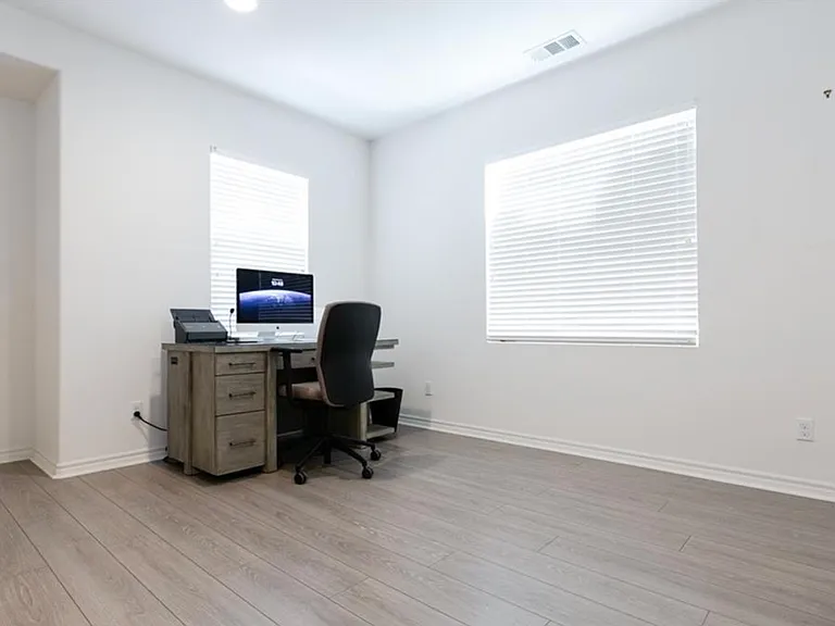 461 Paseo Del Corazon — Photo 13