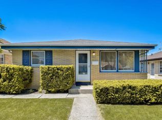 4065 N 87th St, Milwaukee, WI 53222