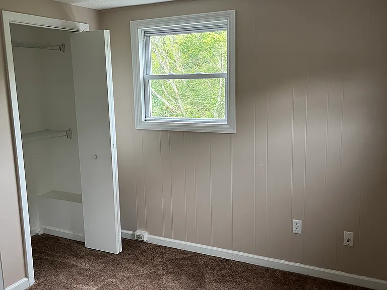 1190 Pittsburgh Rd — Photo 13