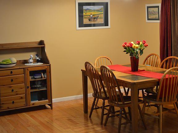 Breakfast room  13x10