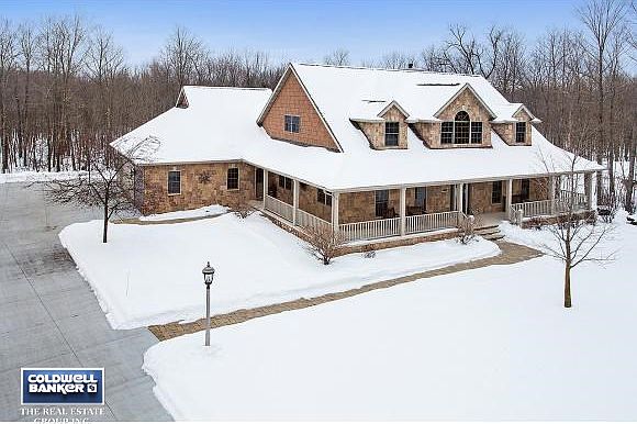 1st image of W9053 Great Oaks Ln