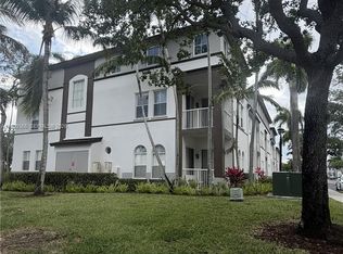 Courtyards Nautica, Hollywood, FL 33027