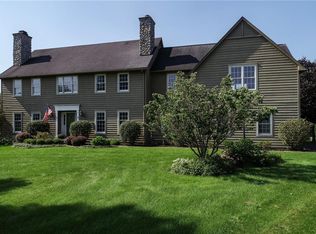 3 Fieldston Grv, Fairport, NY 14450