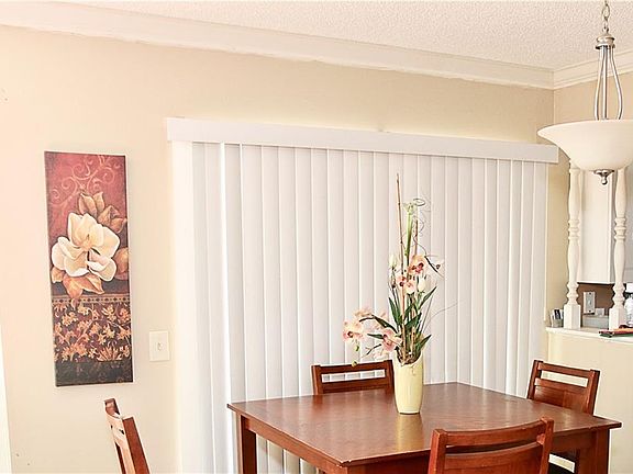5th image of 3712 Yosemite Dr