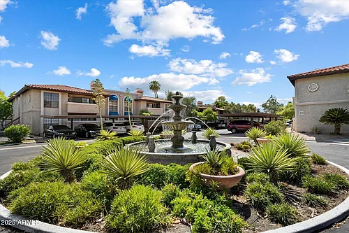 7557 N Dreamy Draw Dr Photo 1 7557 N Dreamy Draw Dr Photo 1