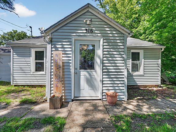 2nd image of 316 Brooke Rd