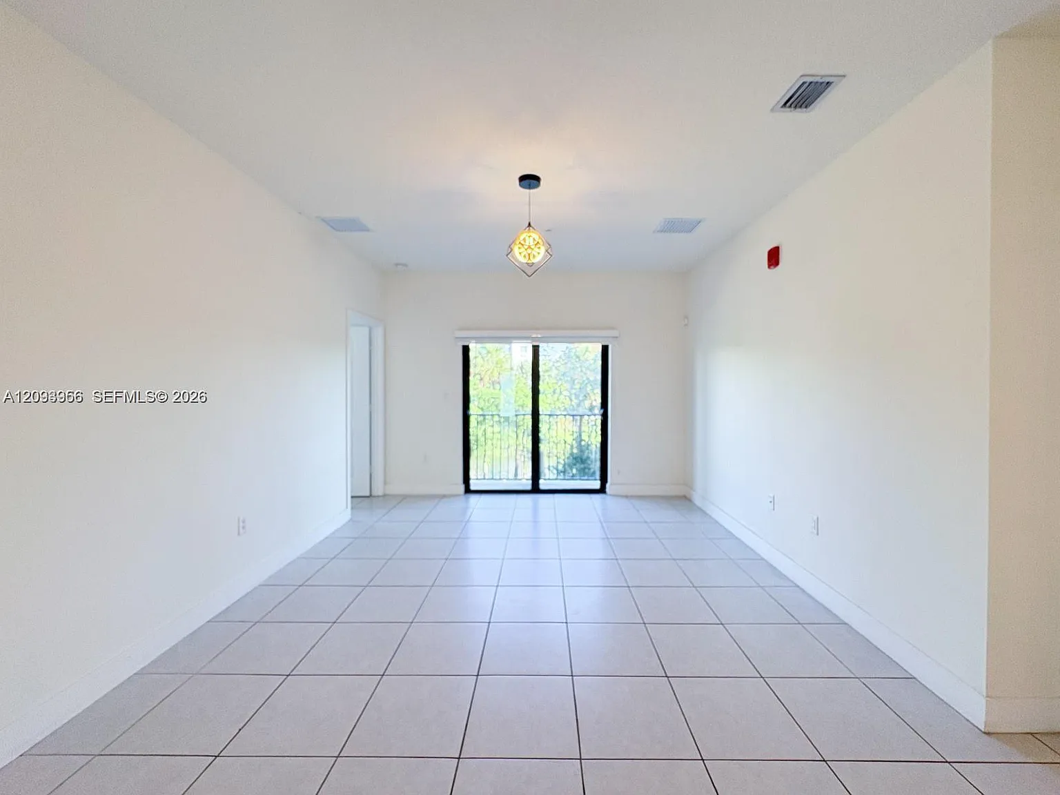 Downtown Doral South Phas — Photo 4