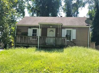 2711 Maxey St, Alton, IL 62002