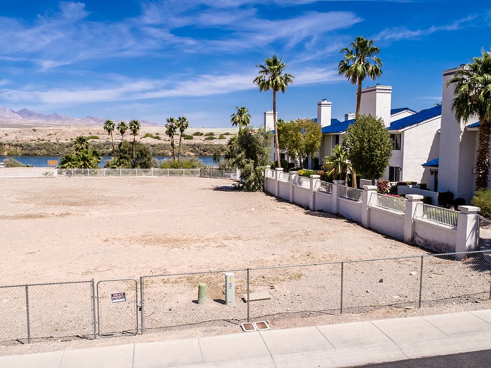 1st image of 1750 Club House Dr 59