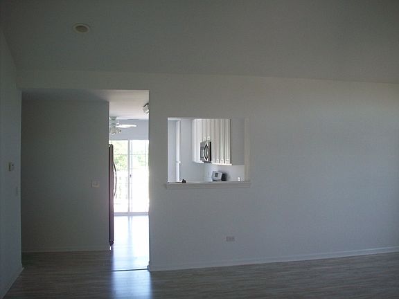 3rd image of 2737 Old Woods Trl #0