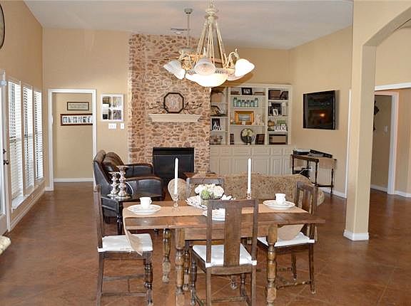 3rd image of 7416 Lochwood Ct
