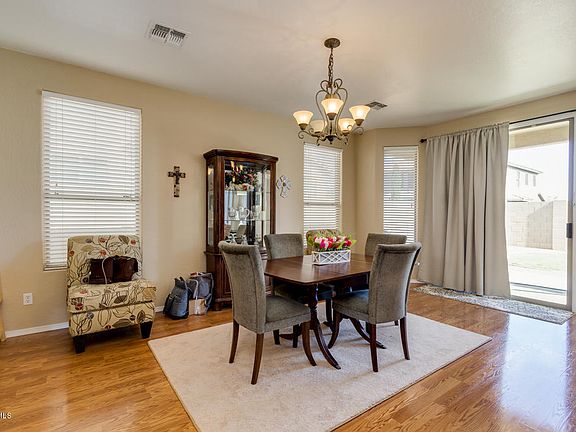 5th image of 1259 E Ferrara Ct