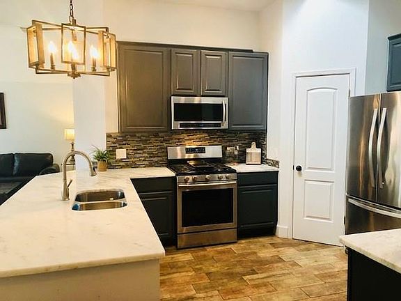 4th image of 8110 Nairn Dr