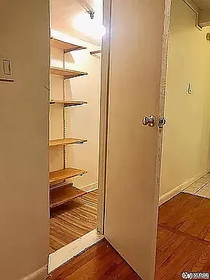 Rented by Oxford Property Group | media 31