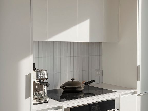 4th image of 505 State St #15J