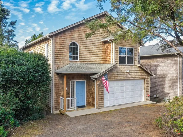 4488 S Hemlock St, Cannon Beach, OR 97110