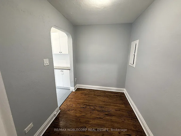 1377 Bayview Ave #1 — Photo 3