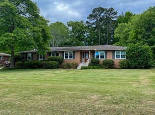 712 Sidney Dr, Greenwood, SC 29646