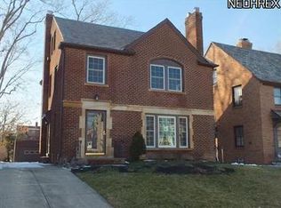 2480 Saybrook Rd, University Heights, OH 44118