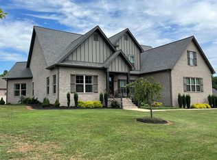 1925 Rivers Edge Dr, Cookeville, TN 38506