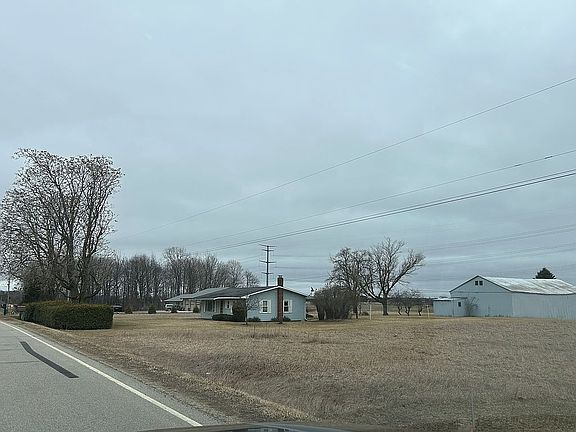 3rd image of 1455 Richardson Rd